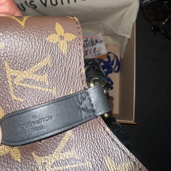 ❤️ NEONOE - MONO/BLK ❤️ - Picture 11 of 13